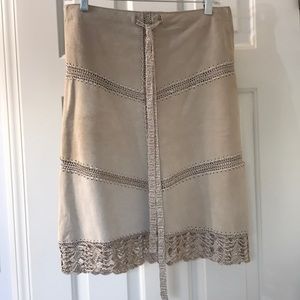 Cream colored suede skirt - sz 4